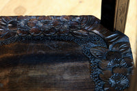 桜模様で華やいだ魅力的な面持ちの軽井沢彫りの花台 DC8962