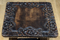 桜模様で華やいだ魅力的な面持ちの軽井沢彫りの花台 DC8962