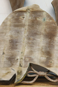 大珍品!!龍を装飾した迫力のある兜の大振りの彫刻飾り DC9025