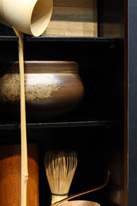 Tea ceremony set of 9 pieces (with original box) DC9071