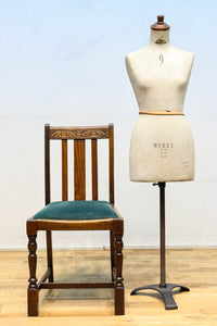 Antique chair DC9198