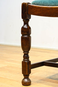 Chair DC9199