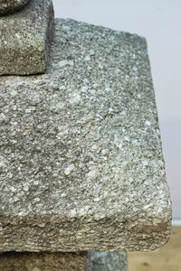 Antique tool (stone lantern) DC9264