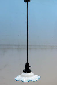 柔らかなフリルにブルーのラインがアクセントの電笠 DC9286