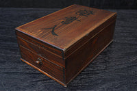 Antique tool box (Certificate Holder) DC9472