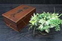 Antique tool box (Certificate Holder) DC9472