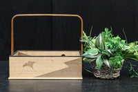 Small wooden carrying box DC9633