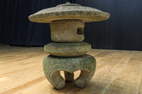stone lantern DC9659