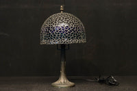 青色の発色が美しいスタンドライト DC9825
