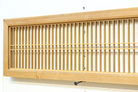 心地の良い木地色で整えた縦繁欄間 E9672 在庫1枚