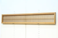 心地の良い木地色で整えた縦繁欄間 E9672 在庫1枚