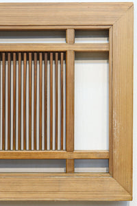 繊細な桟が端然と並ぶ縦繁格子の欄間 E9681a 在庫1枚