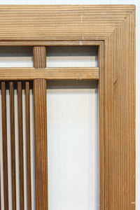 繊細な桟が端然と並ぶ縦繁格子の欄間 E9681a 在庫1枚