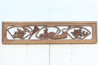 扇枠に椿と蓮と菊が描かれた華やかな彫刻欄間 E9959a 在庫1枚