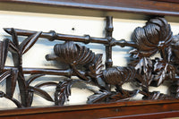 菊の花を艶やかに美しく描いた彫刻欄間 EZ1964 在庫1枚