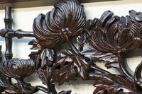 菊の花を艶やかに美しく描いた彫刻欄間 EZ1964 在庫1枚