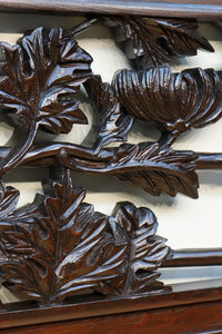 菊の花を艶やかに美しく描いた彫刻欄間 EZ1964 在庫1枚