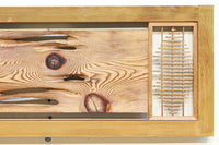 左右の葉型の霞装飾が流木板を引き立てる欄間 EZ1989 在庫1枚