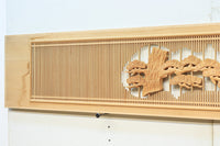 中央窓絵に縁起良い彫刻装飾を備えた縦繁欄間素材 EZ1991ab 在庫(a:0 b:1)枚