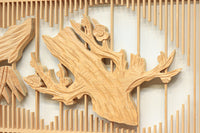 中央窓絵に縁起良い彫刻装飾を備えた縦繁欄間素材 EZ1991ab 在庫(a:0 b:1)枚