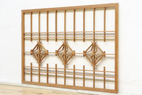 ダイヤ型の幾何学模様が映える建具素材 EZ2028 在庫2枚