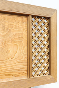 幅2145ミリ!! 七宝柄を添えた格調の高い長尺彫刻欄間 EZ2078ab 在庫(a:1 b:1)枚