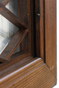 和柄組子装飾をお洒落に散らした菱格子欄間 EZ2095 在庫1枚