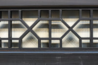 幾何学模様が迫力あるモダンな小型欄間 EZ2382 在庫1枚