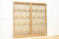 大型サイズ!! 繊細さを感じさせる木地色の美しいスリガラス入り書院 EZ2386 在庫2枚