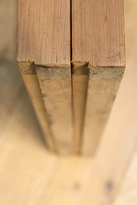 鋭い眼光の鷹が威厳を放つ木地色の欄間・書院セット EZ2397 在庫3枚一組