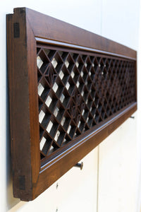 幅1265ミリ 可憐な和柄の幾何学装飾で趣きのある中型欄間 EZ2432 在庫1枚