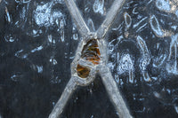 小さなステンドグラスが可愛らしいレトロモダンなガラス窓 EZ2484 在庫1セット