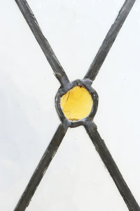 小さなステンドグラスが可愛らしいレトロモダンなガラス窓 EZ2484 在庫1セット