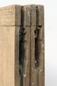 小さなステンドグラスが可愛らしいレトロモダンなガラス窓 EZ2484 在庫1セット