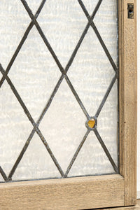 小さなステンドグラスが可愛らしいレトロモダンなガラス窓 EZ2484 在庫1セット