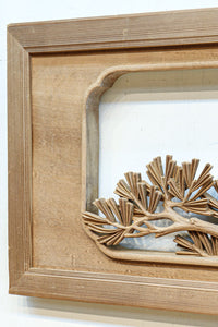 どっしりと貫禄ある松の彫刻を描く深彫り彫刻欄間 EZ2518 在庫1枚