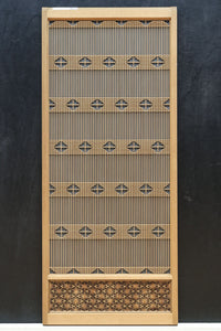 【ご精算用】木地色の柔らかな色彩をしたスリガラス入り極上幾何学書院 EZ2523 在庫3枚