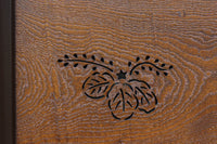 Lace-patterned transom EZ2534