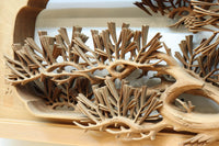 非公開 貫禄ある松の木を丁寧に彫り描いた深彫り彫刻欄間 EZ2565ab 在庫(a:1 b:1)枚