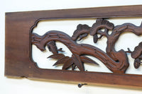 松の周りで貫録ある鷹が舞う彫刻欄間素材 EZ2592ab 在庫(a:0 b:1)枚