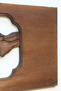 松の周りで貫録ある鷹が舞う彫刻欄間素材 EZ2592ab 在庫(a:0 b:1)枚