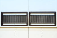 端然と並ぶ縦格子が映える小型欄間 EZ2790 在庫2枚