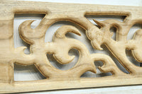 蔦の様にも見える個性的な模様を描いたレリ-フ調彫刻飾り EZ2807 在庫5枚