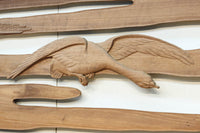 鴈(ガン)が戯れたり飛び立っていく姿を描いた仄々とした彫刻欄間 EZ2838ab 在庫2枚一組