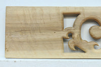 レリーフ彫刻を施した自然の風合いが滲む木地色欄間素材 EZ2840 在庫9枚