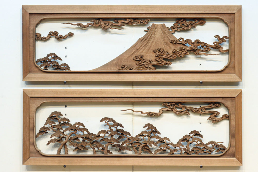 富士山と松林の風情溢れる彫刻欄間 EZ2853 2枚1組 – 古福庵 [ KOFUKUAN