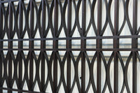 稀少珍品!!和モダンな装飾で華やかな面持ちの繊細縦格子欄間 EZ2855 在庫1枚