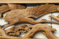 優雅な鶴の姿を松の木に添えた深彫り彫刻中型欄間 EZ2858abcd 在庫(a:1 b:1 c:1 d:1)枚