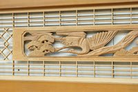 松と鶴の縁起の良い彫刻を描いた窓絵で華やいだ面持ちの彫刻欄間 EZ2868ab 在庫(a:1 b:1)枚