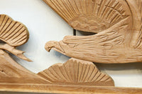 雄々しい鷹が松の木に身を隠す彫刻欄間素材 EZ2871ab 在庫(a:1 b:1)枚